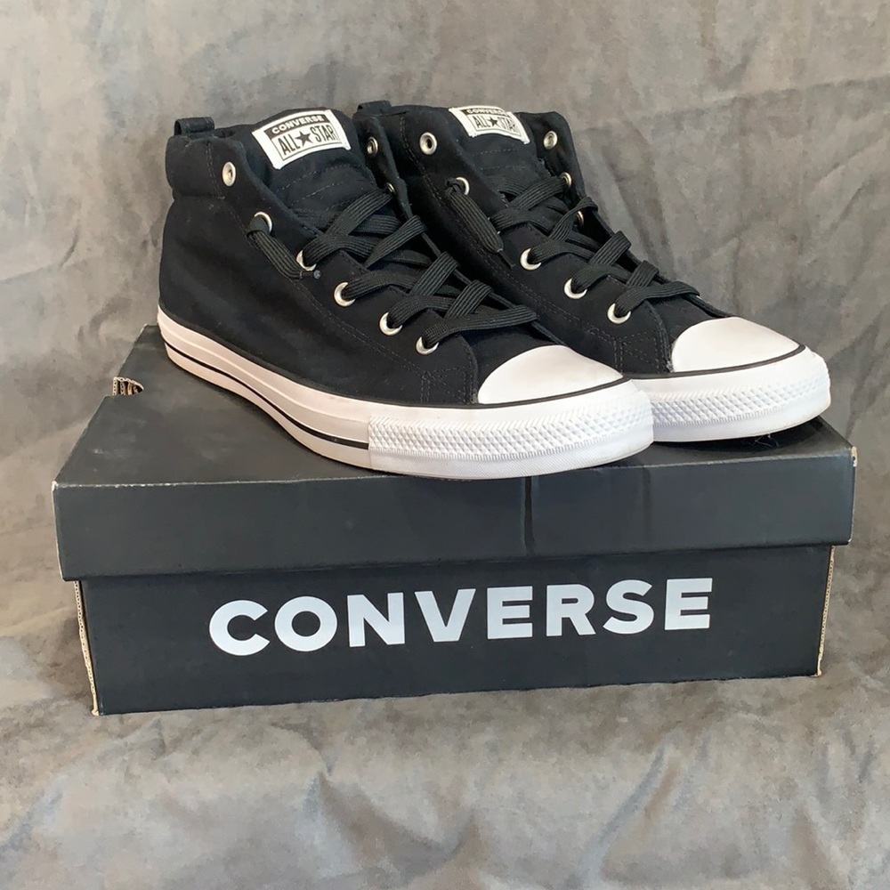 Converse Chuck Taylors
